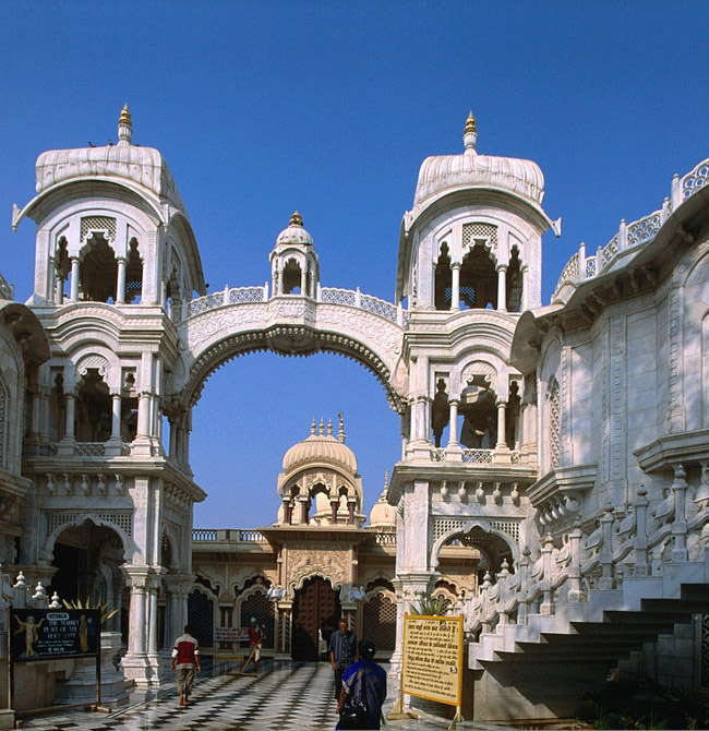 delhi mathura vrindavan tour itinerary