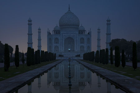 Taj Mahal Moonlight Tour