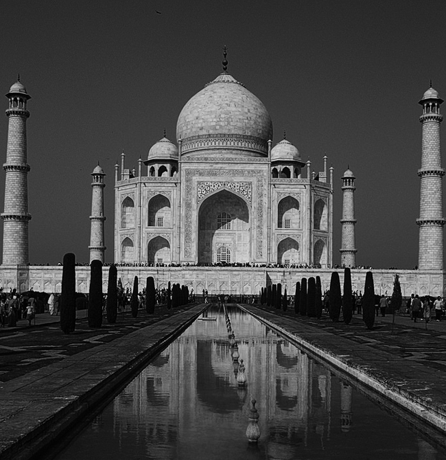 Taj Mahal Moonlight Tour